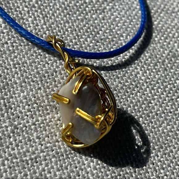 🌊 CHALCEDONY WIREWRAPPED BOHO PENDANT NECKLACE 🌊 - Picture 3 of 6